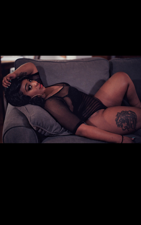 Mz. Strawberry Hennessy